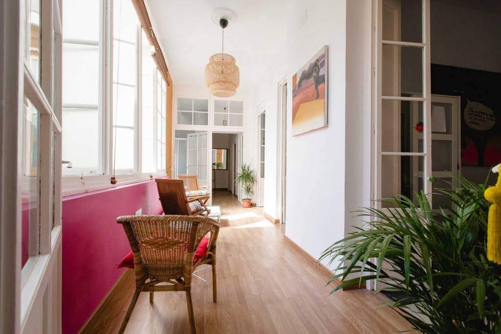 Habitación para estudiantes en España - Alquilo habitación para estudiante en el centro de Cádiz