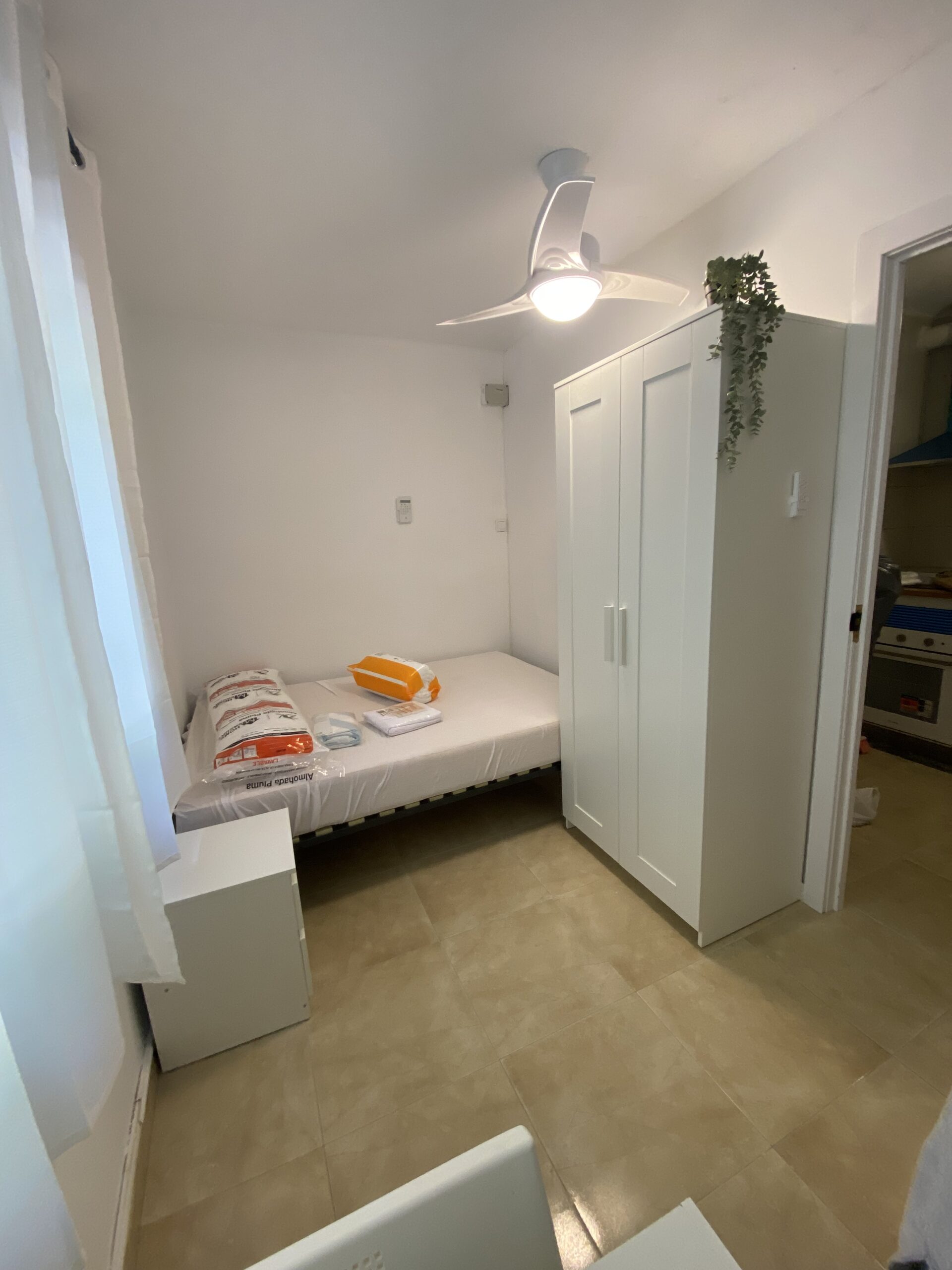 Habitación para estudiantes en España - Habitaciones en Forum UPC EEBE
