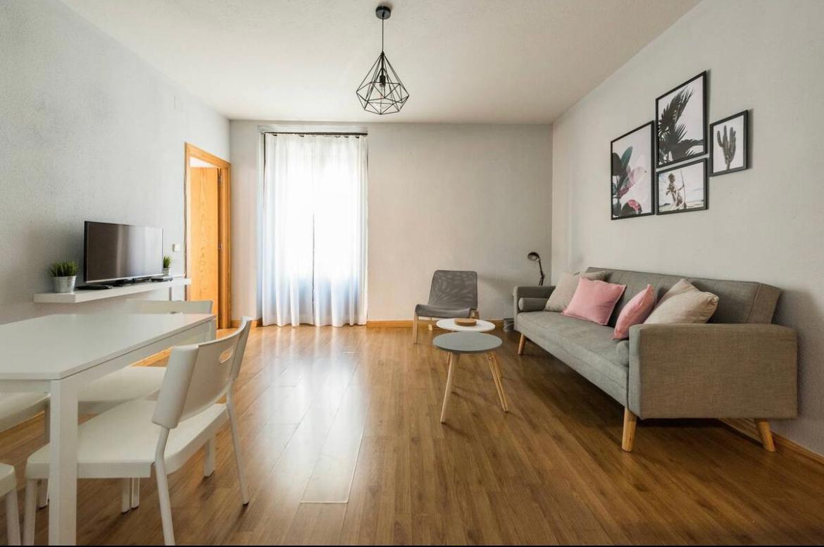 Habitación para estudiantes en España - APARTAMENTO 2 HABITACIONES SOL