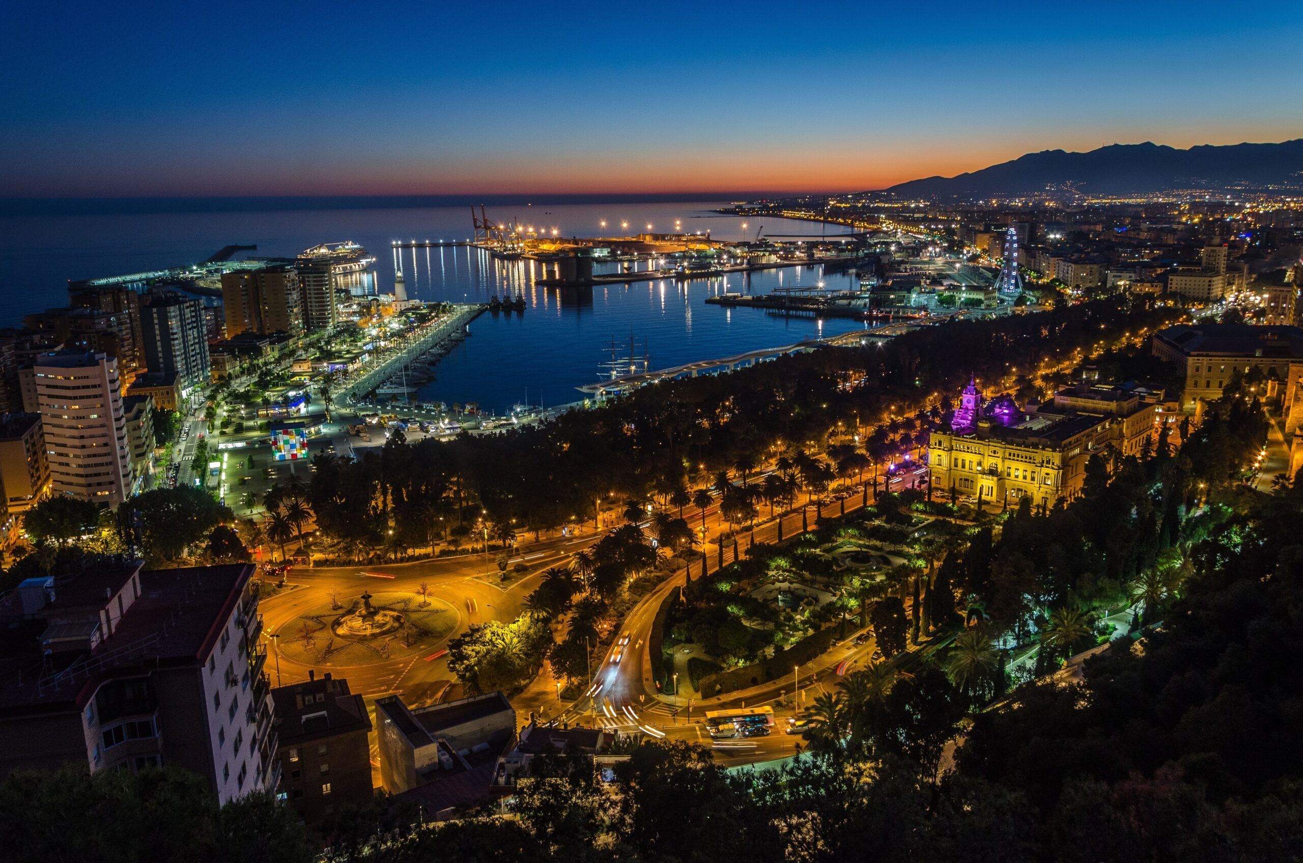 35- ¿Por qué vivir en…? Málaga