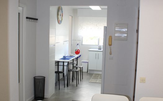 HABITACION CON BAÑO PRIVADO en Cuvi