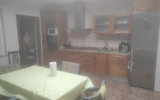 VIVIENDA CERCA DE LA UCAM en Cuvi