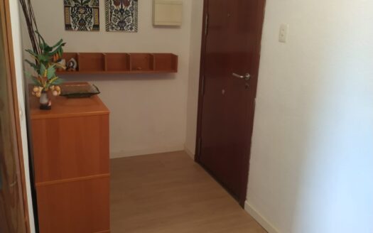 Precioso piso de 2 dormitorios y estudio en Cuvi