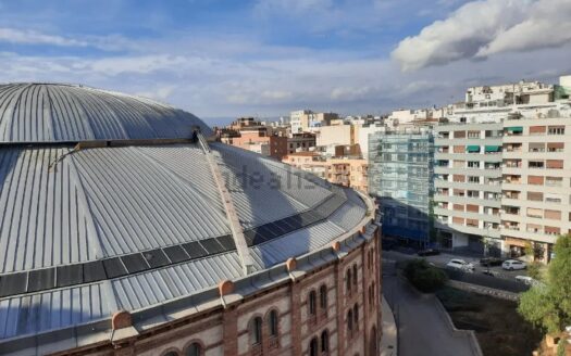 Piso estudiantes Tarragona. 4 habitaciones y 2 baños en Cuvi