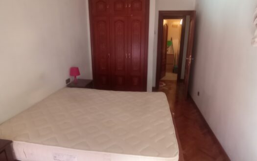 Piso de dos habitaciones , recién reformado en Cuvi
