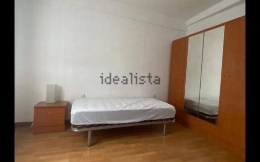Piso céntrico cerca Upct en Cuvi