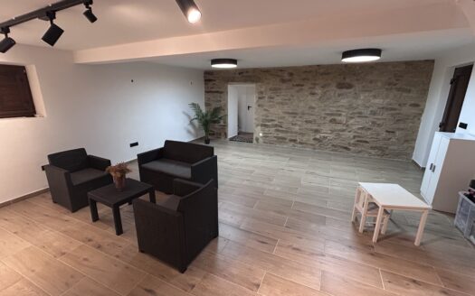 SE ALQUILA CASA EN VIGO en Cuvi