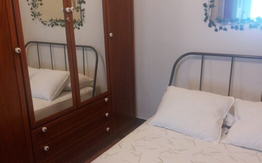 Alquiler amplia habitación Coruña centro en Cuvi