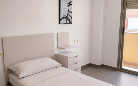 ALQUILER HABITACIÓN ESTUDIANTES en Cuvi
