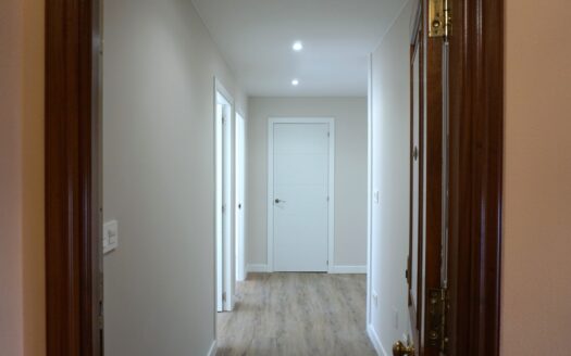Imagen de Ampliar fotos ¡Apartamento reformado para estudiantes en Cuatro Caminos! en Cuvi.es Ampliar fotos ¡Apartamento reformado para estudiantes en Cuatro Caminos! en Cuvi