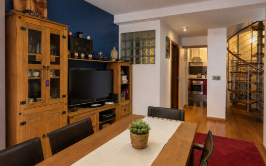 Casa completa en Nervión–Gran Plaza · ideal máster o pareja en Cuvi