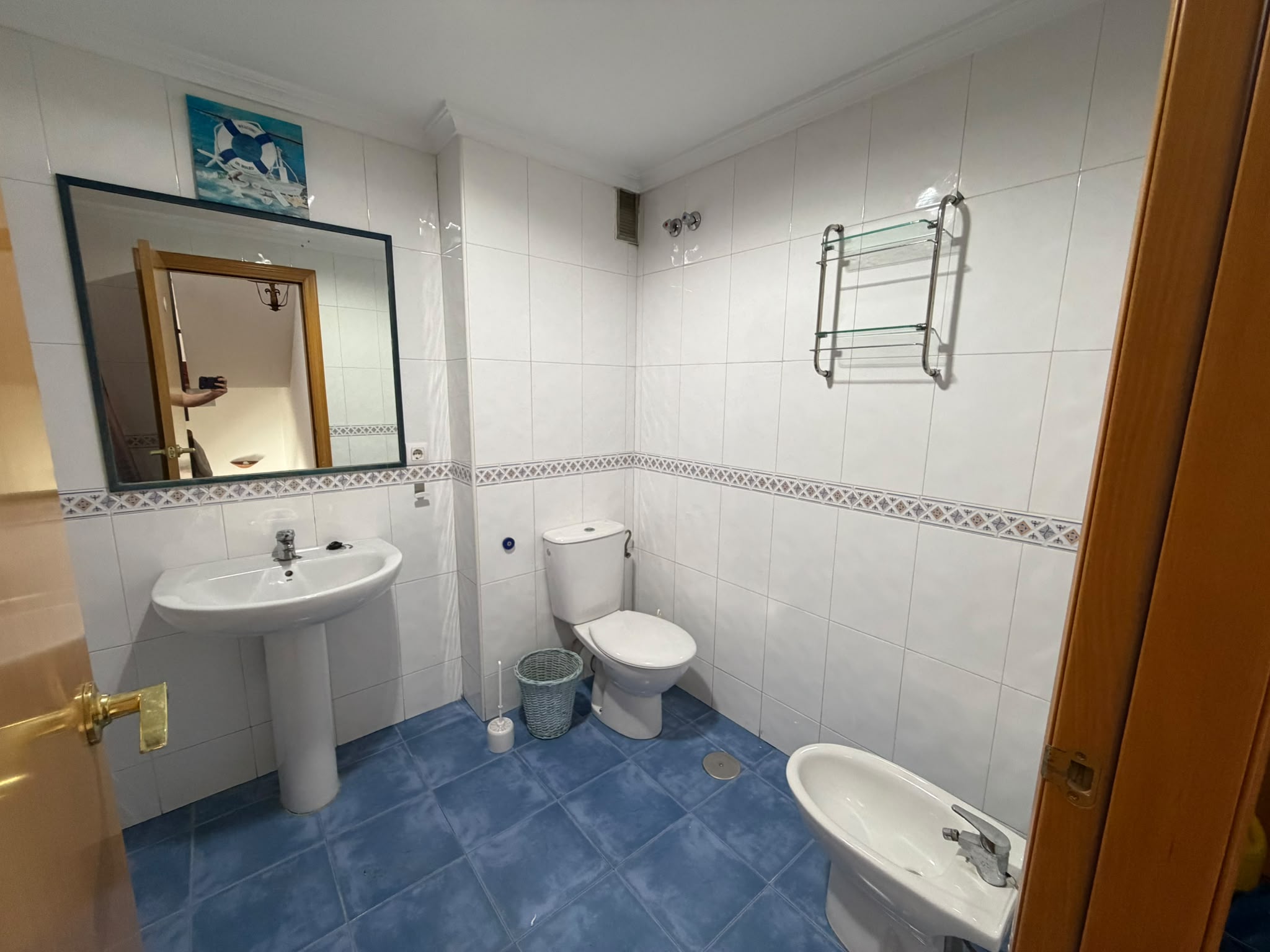 ALQUILER PARA ESTUDIANTES. ALQUILO POR HABITACIÓN TAMBIÉN